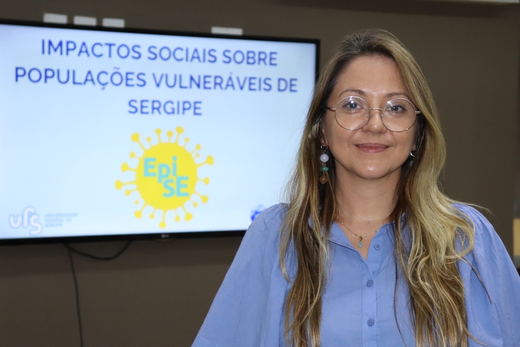 Karyna Sposato lidera pesquisas ligadas às populações mais vulneráveis. Foto: Josafá Neto/Rádio UFS